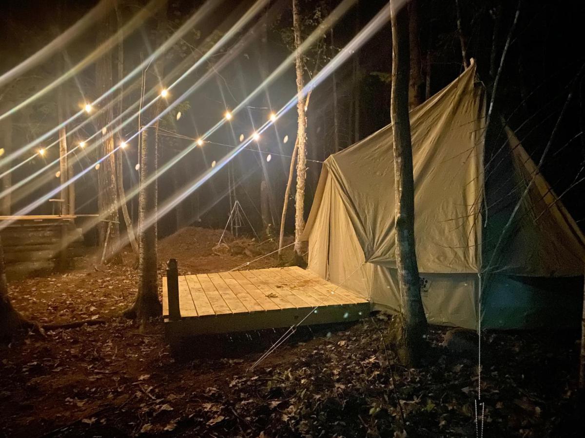 Luxury tent Sailor Springs Glamping Bayfield