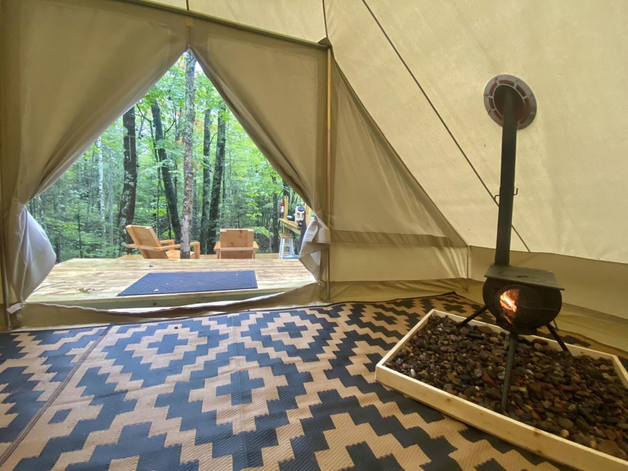Luxury tent Sailor Springs Glamping Bayfield