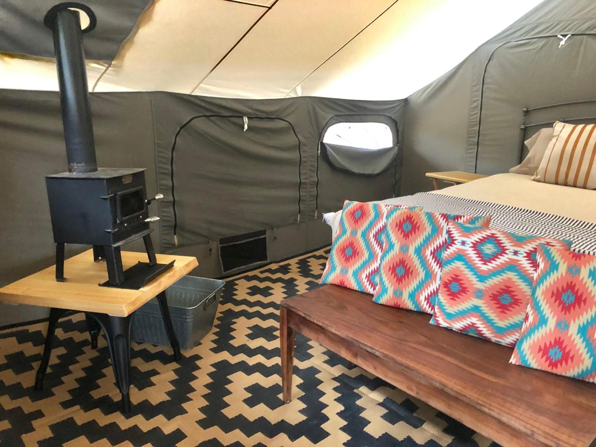 Luxury tent Sailor Springs Glamping