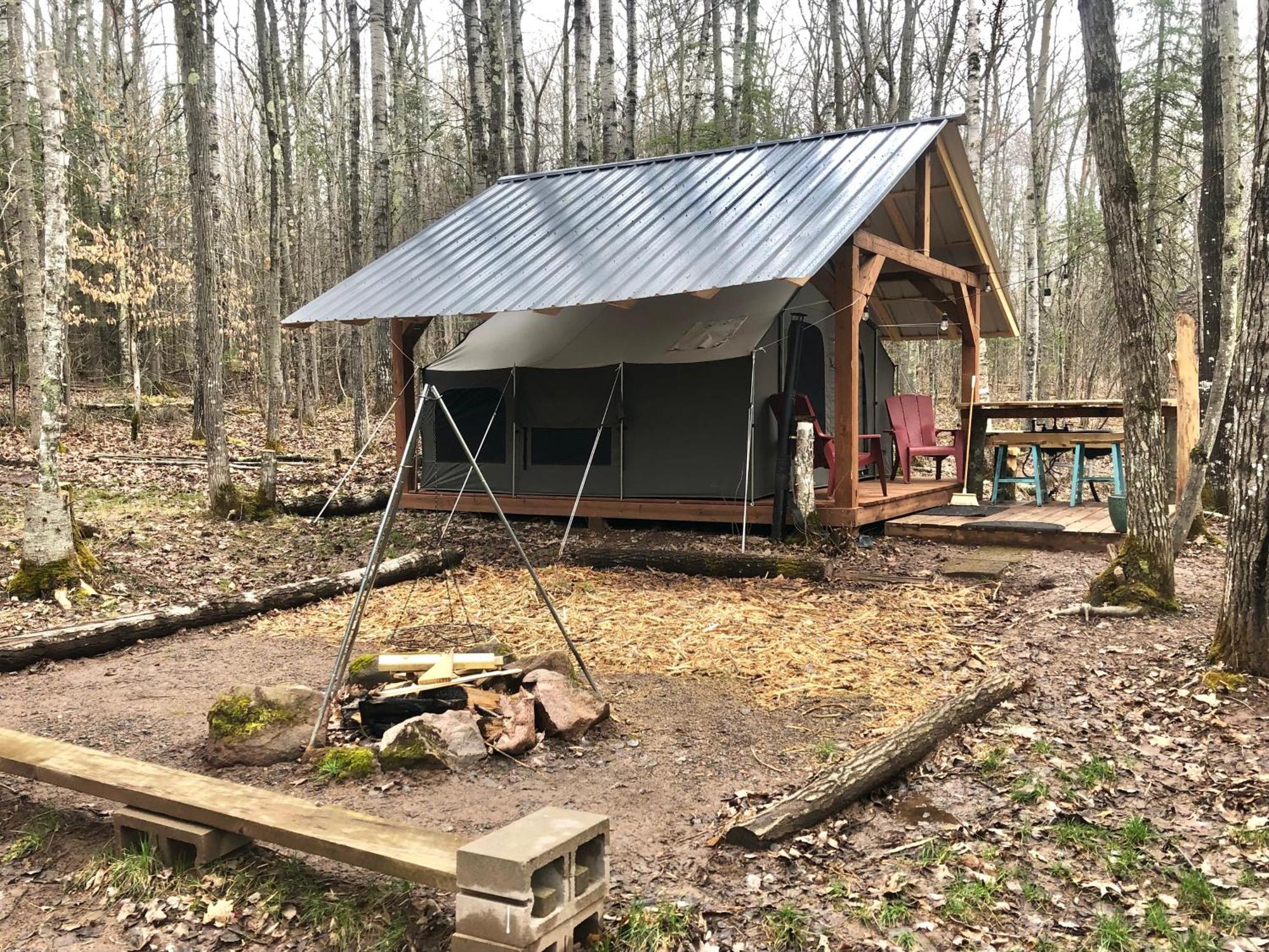 Luxury tent Sailor Springs Glamping *